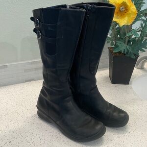 Keen Bern Black Knee-High Zip Heeled Boots